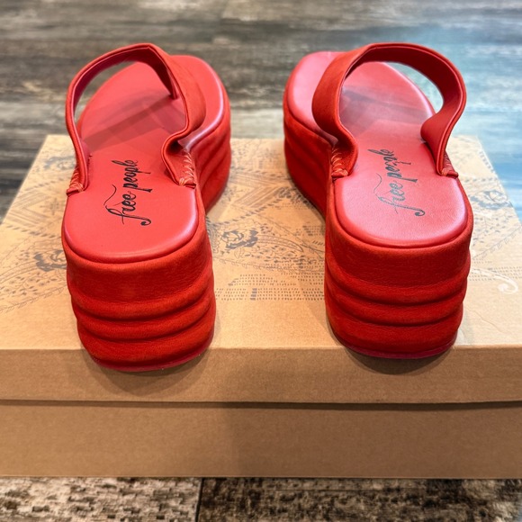 Free People‎ Red Suede Platform Thong Sandals Beachy Summer Shoes Size 38 NEW - Picture 6 of 15